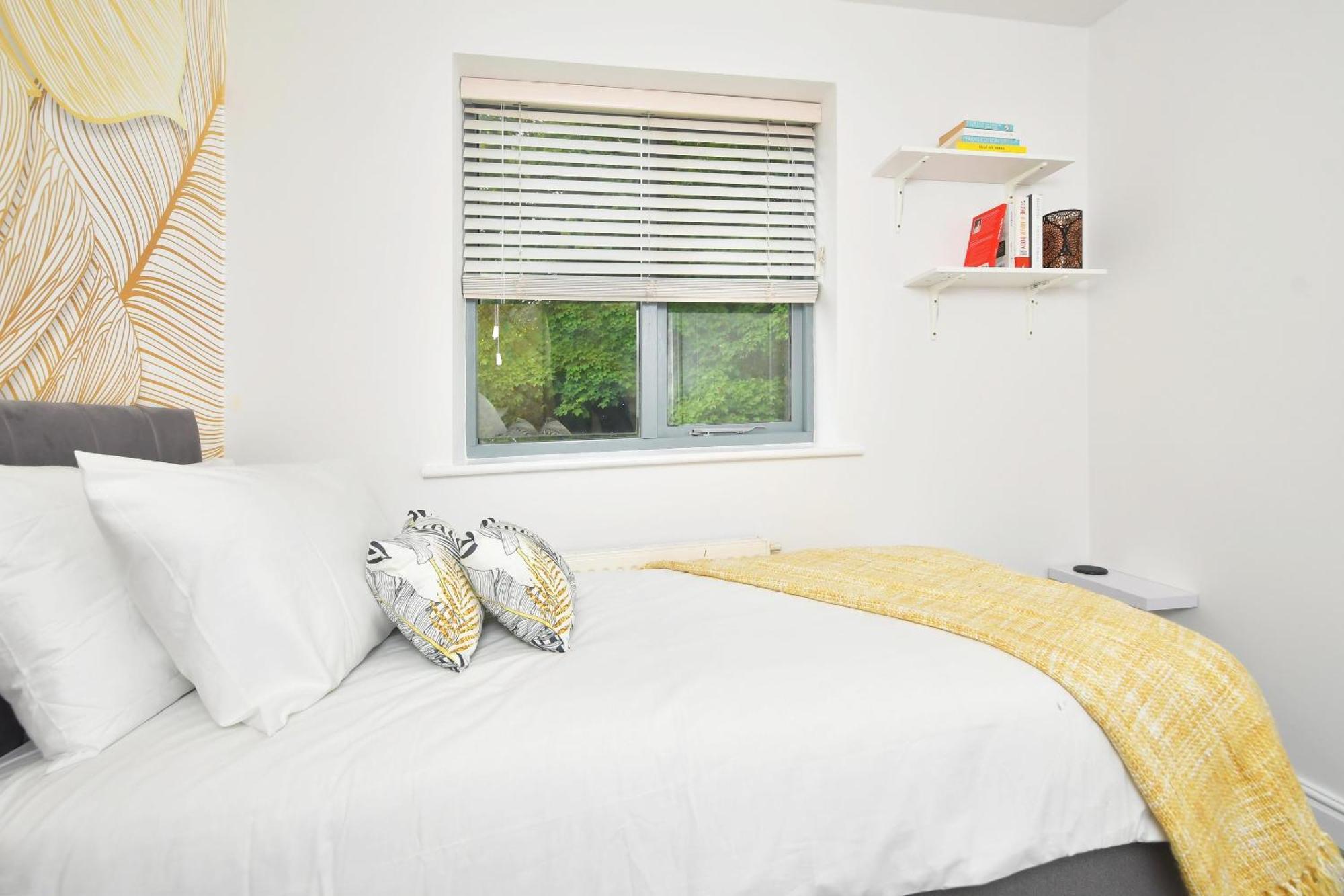 Townhouse @ Aboyne Close 버밍엄 외부 사진