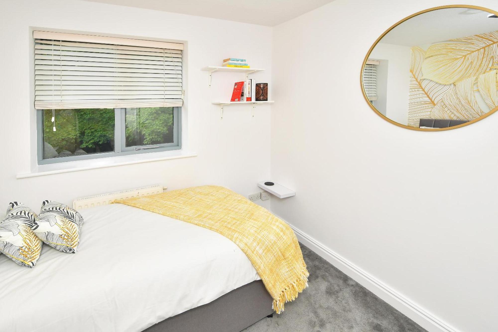 Townhouse @ Aboyne Close 버밍엄 외부 사진