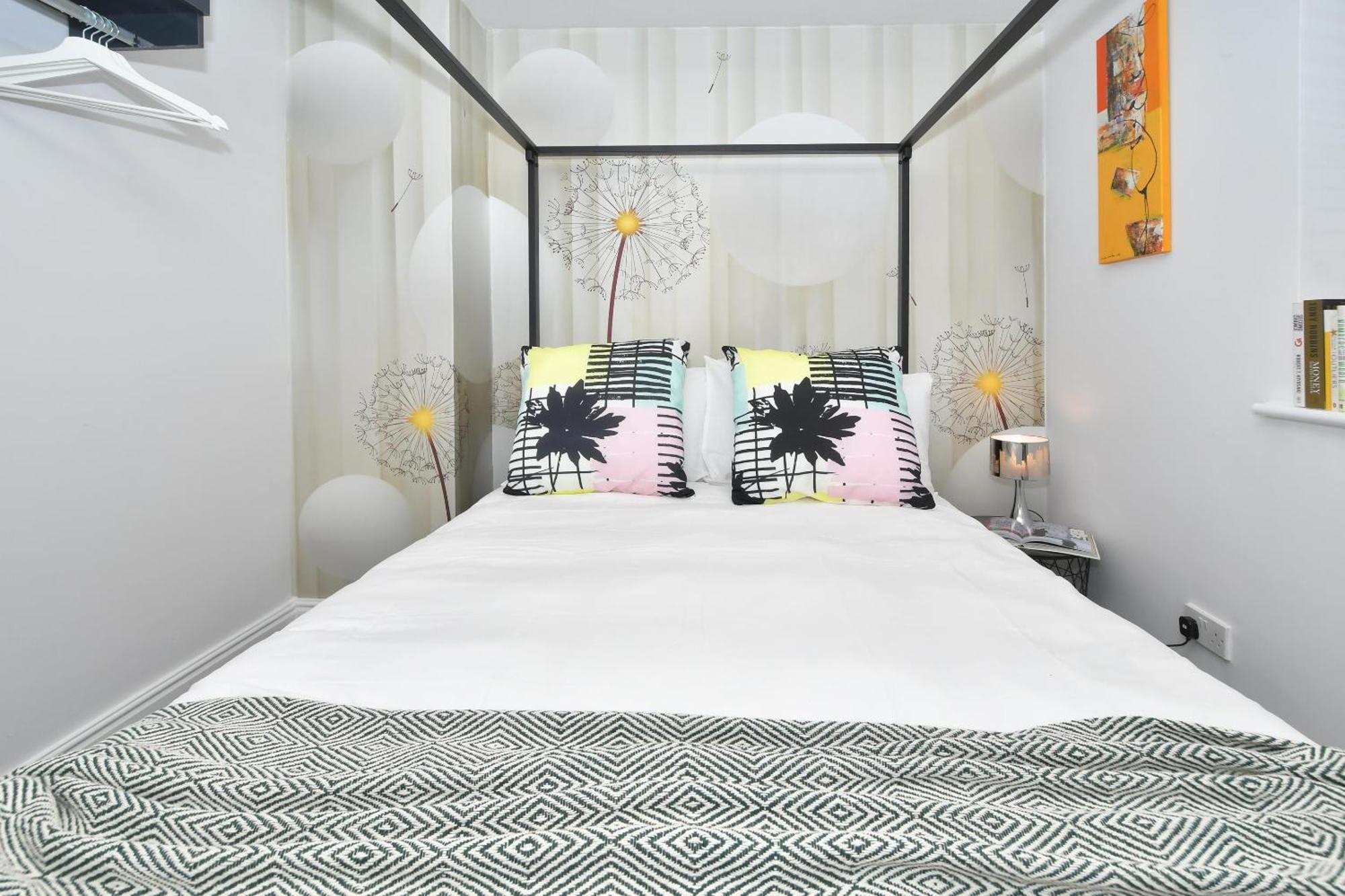 Townhouse @ Aboyne Close 버밍엄 외부 사진